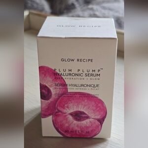 Glow Recipe Plum Plump Hyaluronic Serum - Pink and White